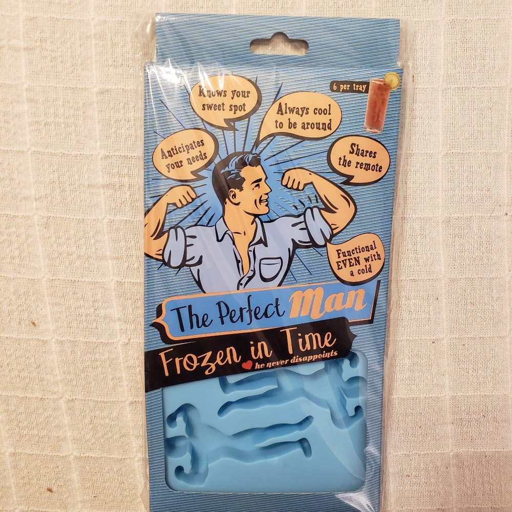 NIB TALISMAN DESIGNS man shaped ice cube tray